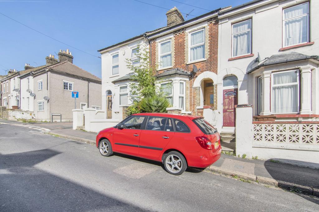Brompton Lane, Rochester, ME2 3 bed terraced house for sale £270,000