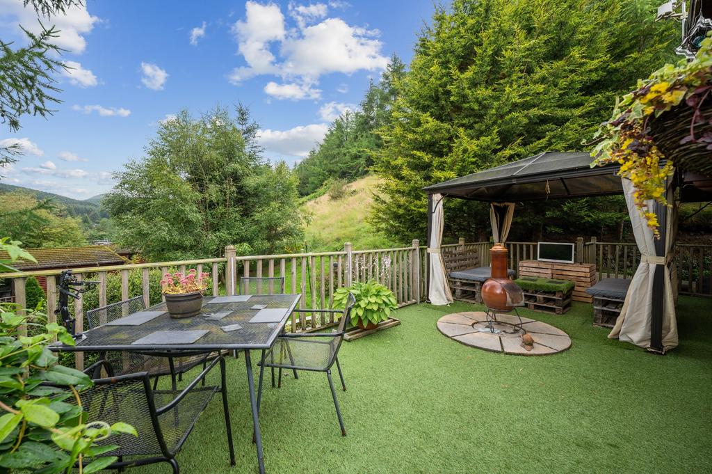 Glendevon Park, Glendevon, Dollar, Clackmannanshire, FK14 7JY 2 bed