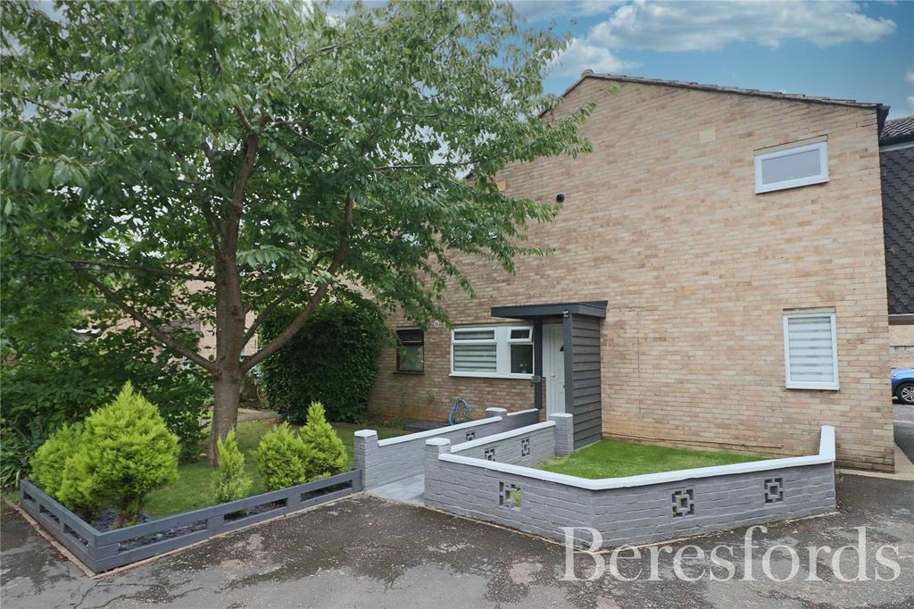 Virgil Road, Witham, CM8 3 bed end of terrace house for sale £300,000