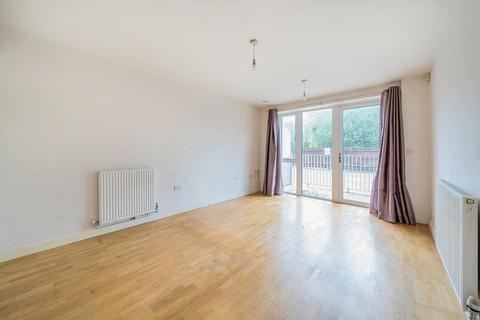 2 bedroom flat for sale, Slough,  Berkshire,  SL1