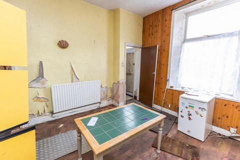 4 bedroom terraced house for sale - Bolton Road, Darwen, Lancashire, BB3 2JR