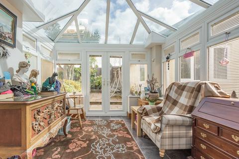 25 Beech Grove, Chepstow, NP16 5BD