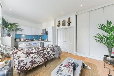 1 bedroom apartment for sale, Wardour Street, London, Greater London, W1F 0TE