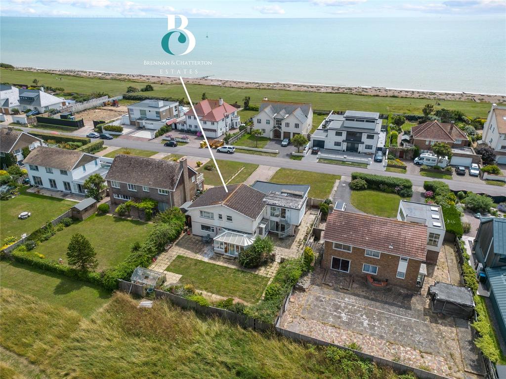 Coastal Road, East Preston, Littlehampton, West Sussex, BN16 4 bed