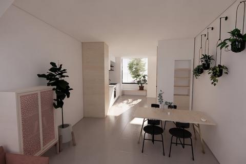 11a Kitchener Road, London, E17 4LJ