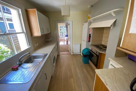 5 bedroom end of terrace house to rent - Parchment Street, Winchester, SO23