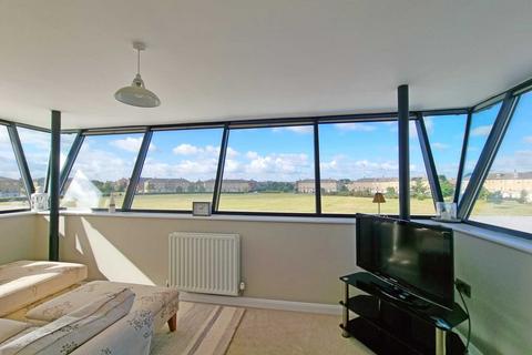 2 bedroom house to rent, Witney Close, Ipswich