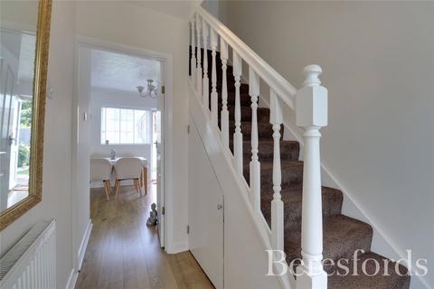 33 Wainwright Avenue, Hutton, Brentwood, CM13 2SX