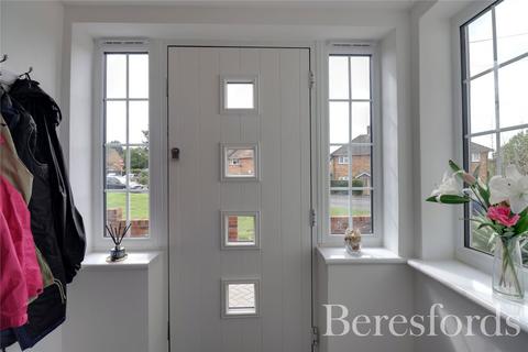 33 Wainwright Avenue, Hutton, Brentwood, CM13 2SX