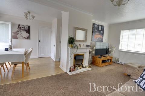 33 Wainwright Avenue, Hutton, Brentwood, CM13 2SX