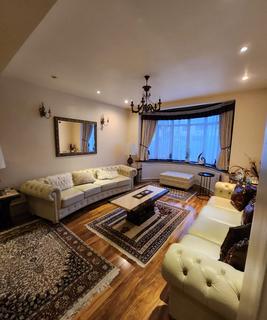 4 bedroom terraced house for sale, Cavendish Gardens, Barking IG11