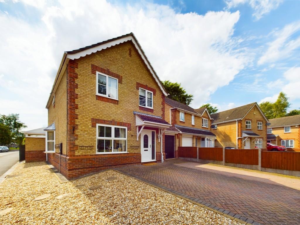Sycamore Crescent, Lincoln 4 bed detached house £325,000