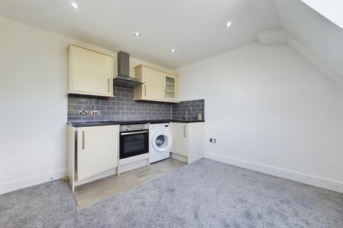 1 bedroom flat to rent, Marine Parade, Folkestone