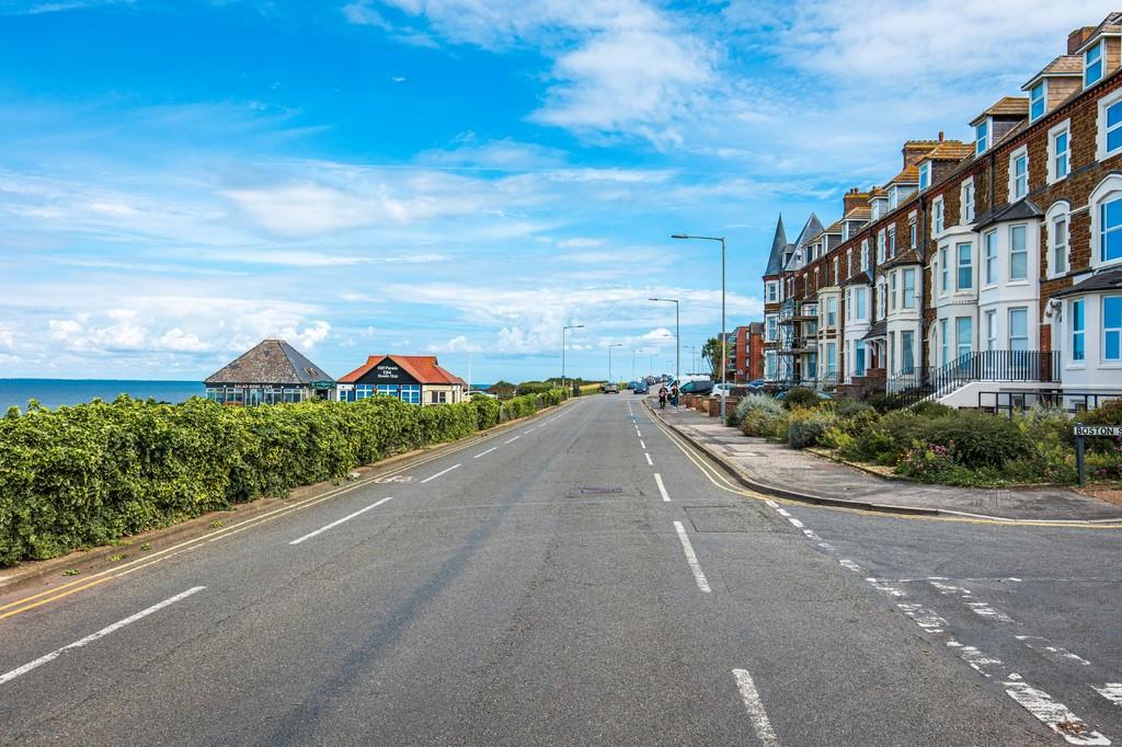 Hunstanton 3 bed apartment for sale £299,950
