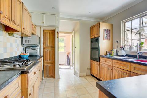 4 bedroom detached house for sale, Valley Road, Peacehaven, BN10