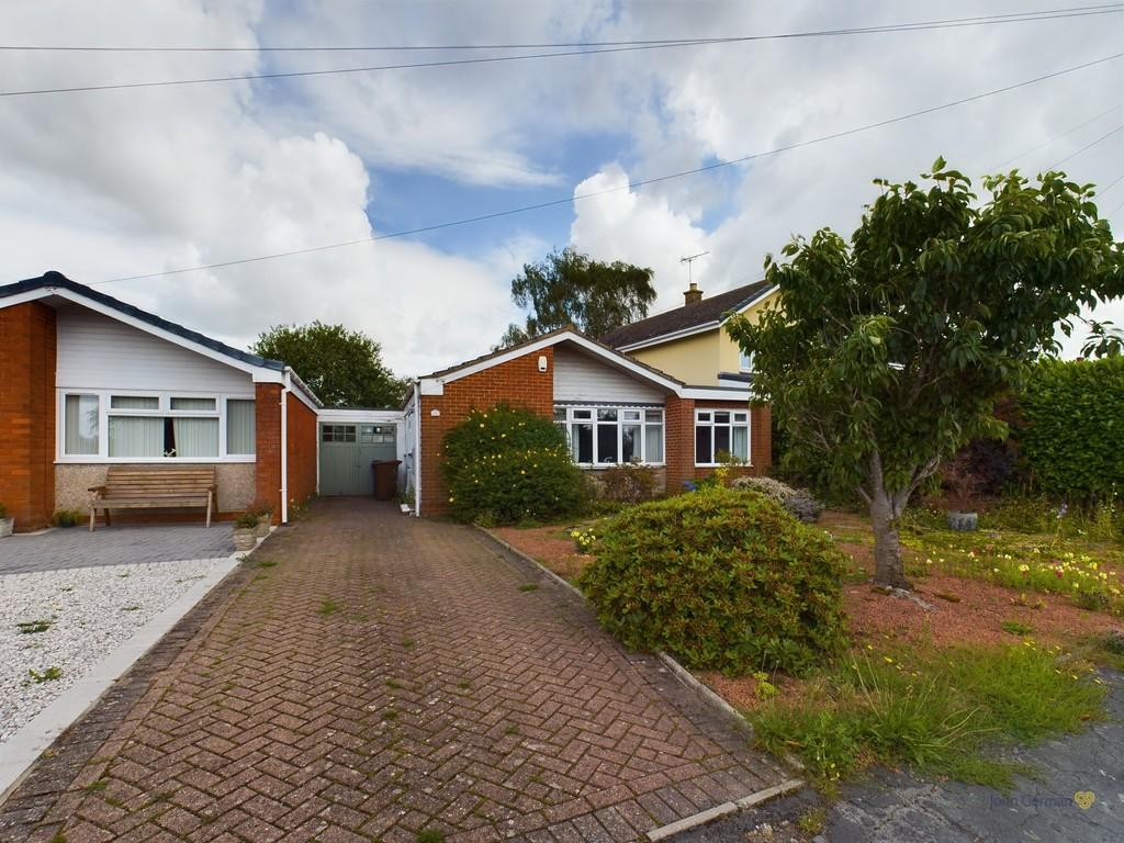 Captains Lane, Barton-under-Needwood 2 bed bungalow - £250,000