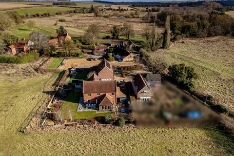 5 bedroom detached house for sale, West Acre