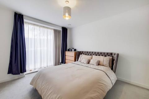 Flat 1, Caledonian Building, 5 Regiment Hill, London, NW7 1FS