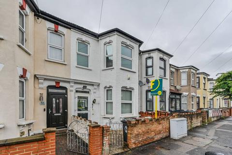 5 bedroom terraced house for sale, Albert road, Walthamstow, London, E17