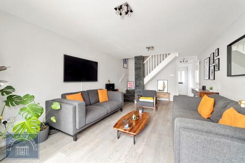 36 Voluntary Place, London, E11 2RP