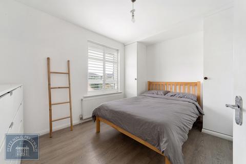 36 Voluntary Place, London, E11 2RP