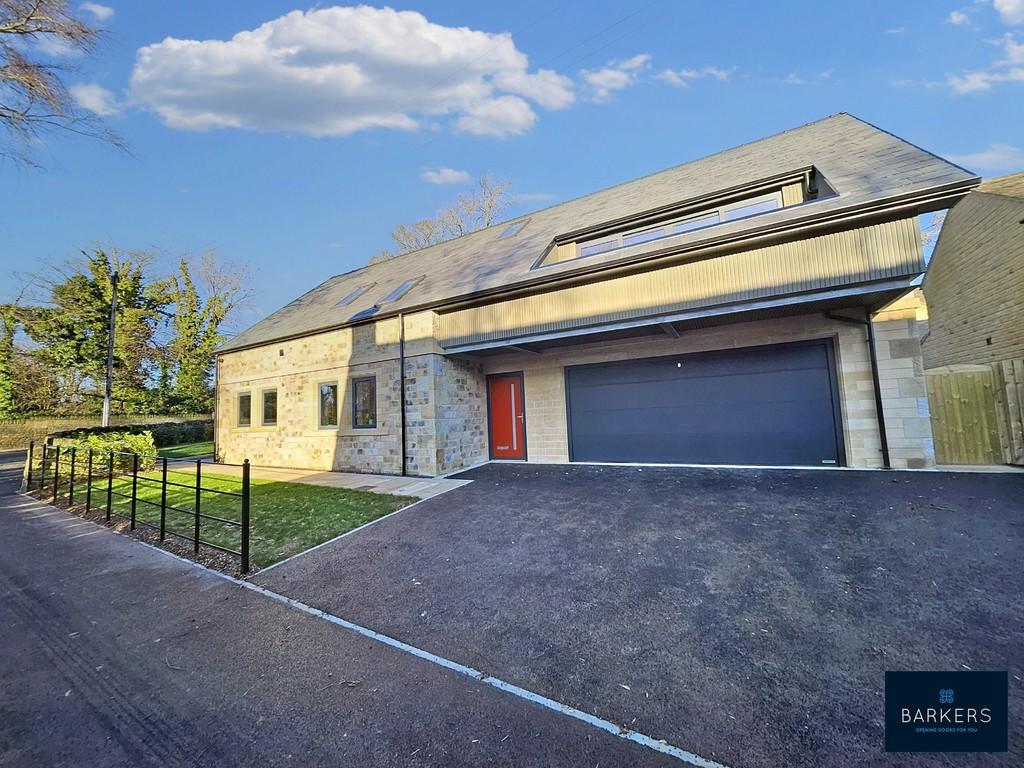 West Lodge, Scholes Lane, Cleckheaton 4 bed detached house for sale £