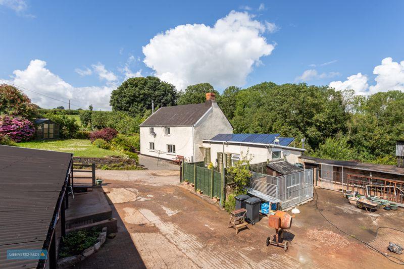 Dishwell Farmhouse