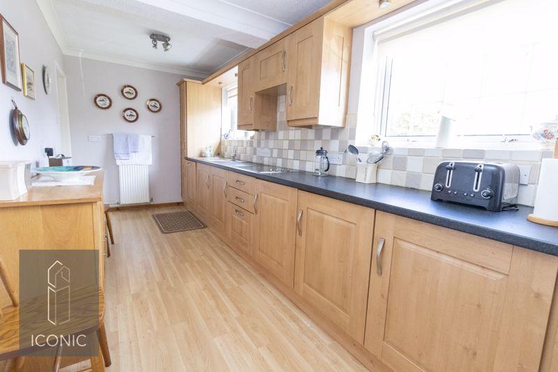 Somerset Way, Taverham, Norwich 4 bed detached bungalow for sale £450,000