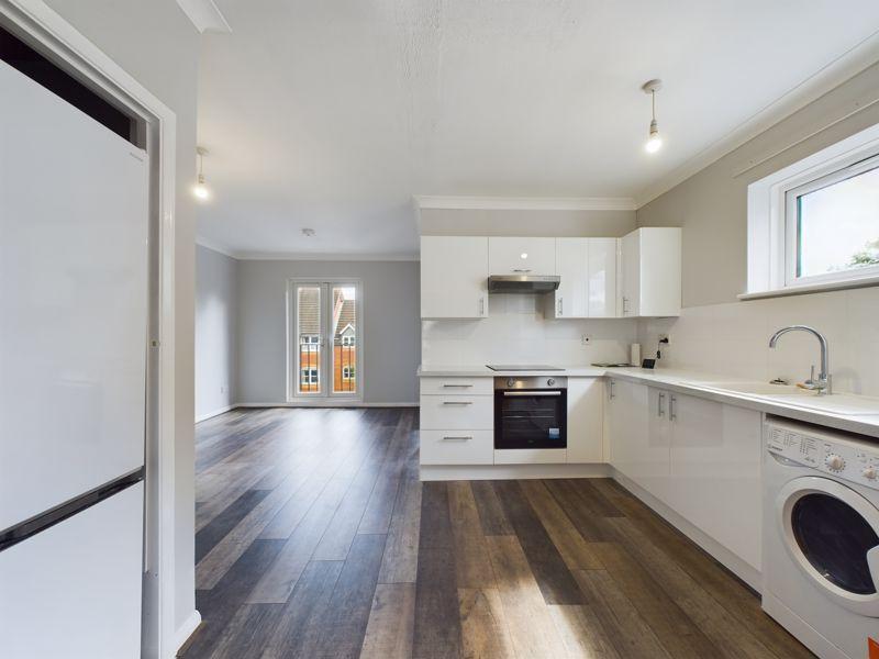 Kitchen / Living...