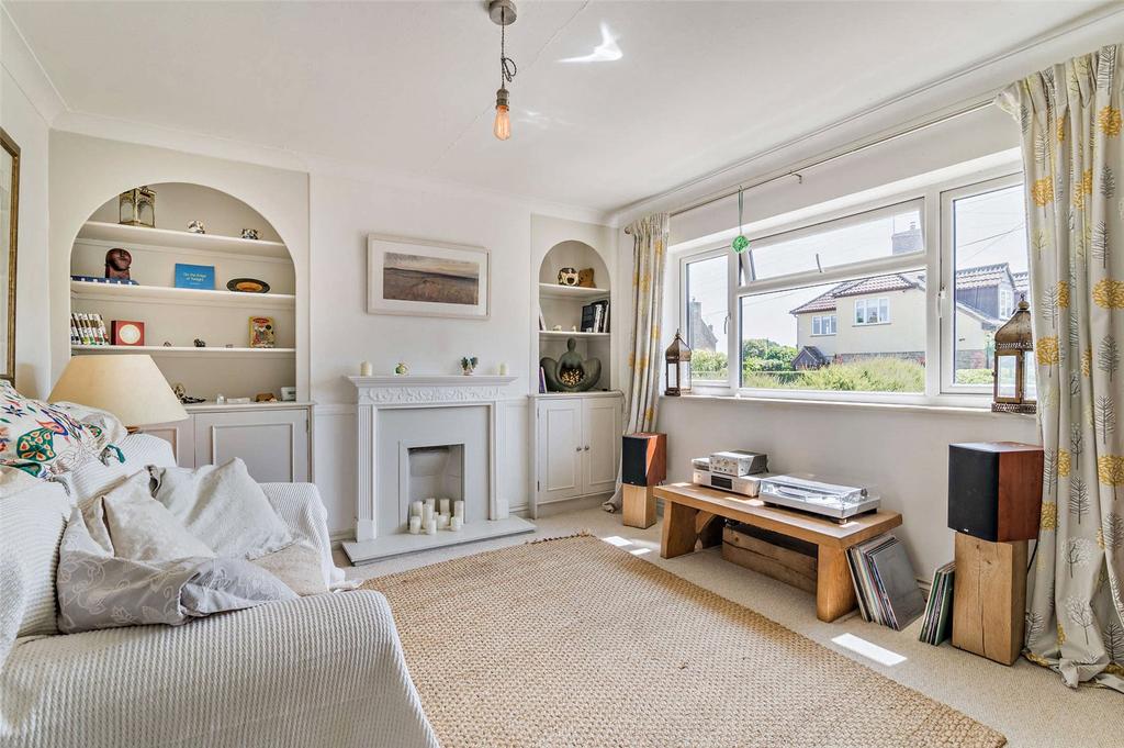 Dowlish Wake, Ilminster, Somerset, TA19 3 bed bungalow for sale £350,000