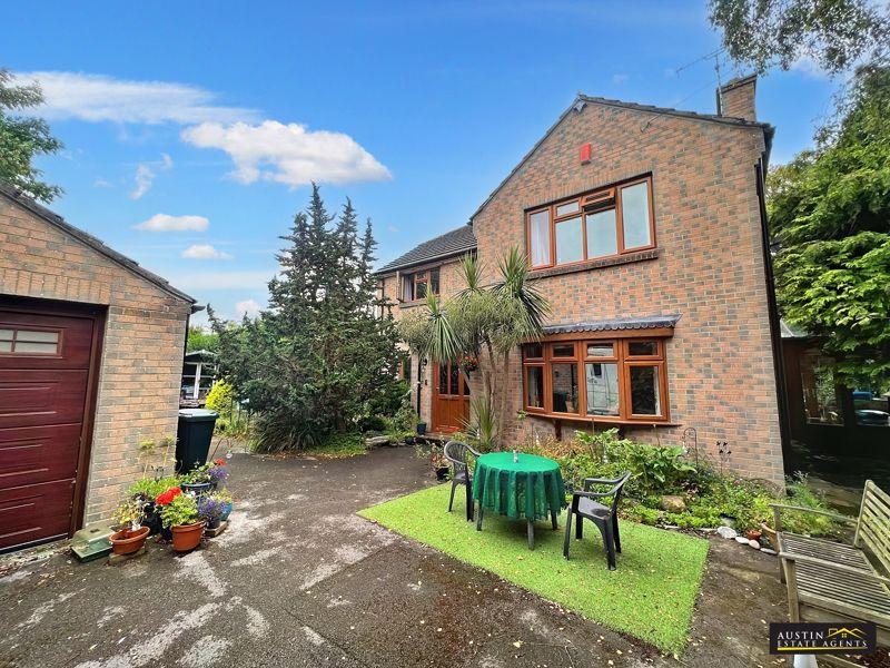 MEDWAY DRIVE, PRESTON, WEYMOUTH 4 bed detached house for sale £475,000