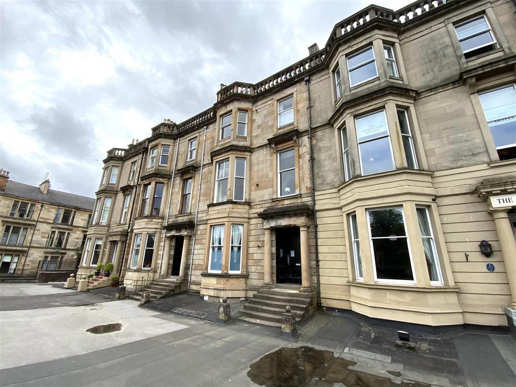 Alfred Terrace, Hillhead, Glasgow 3 bed apartment to rent £1,495 pcm