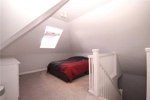 1 bedroom detached house to rent, Aldershot Road, Guildford, Surrey, GU2