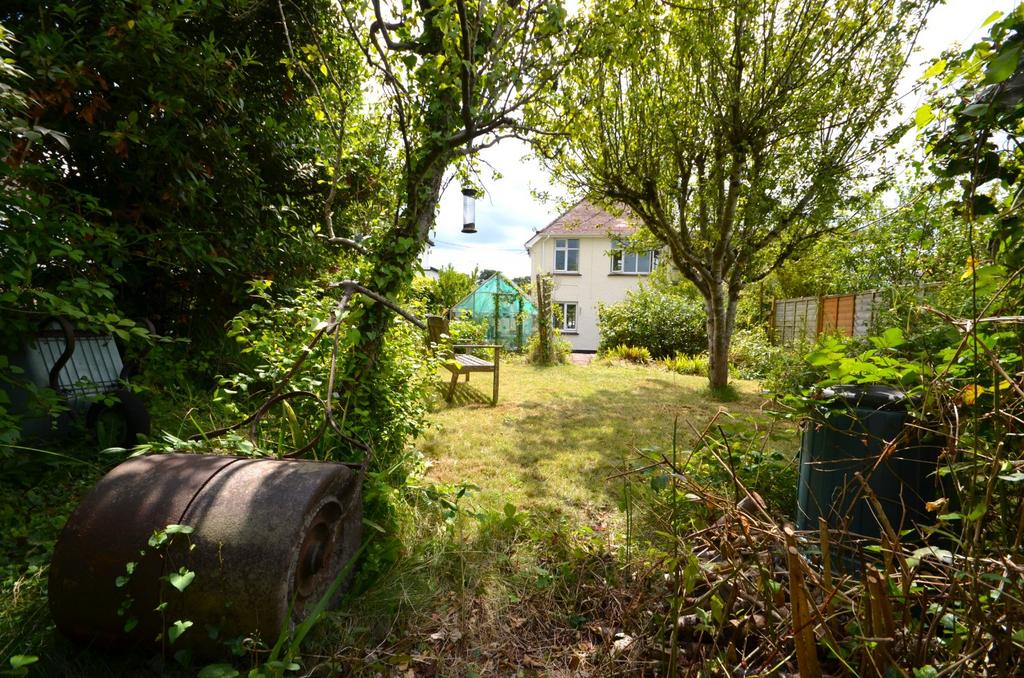Post Hill, Tiverton, Devon, EX16 3 bed semidetached house for sale £