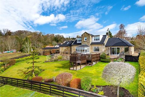 3 bedroom detached house for sale, Woodhall Road, Braidwood, Carluke