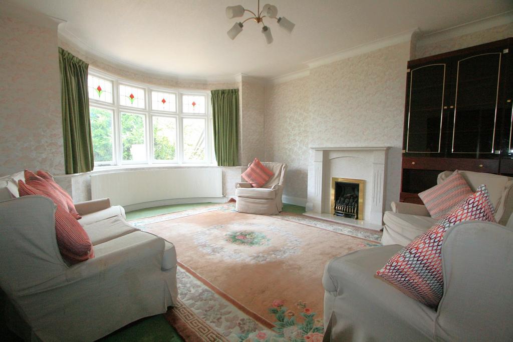 Murray Avenue, Bromley BR1 4 bed semidetached house for sale £850,000