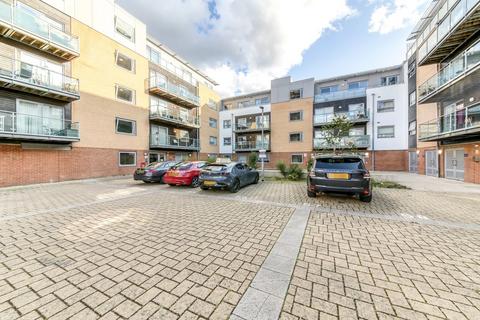 2 bedroom apartment for sale, Talbot Close, Mitcham, CR4