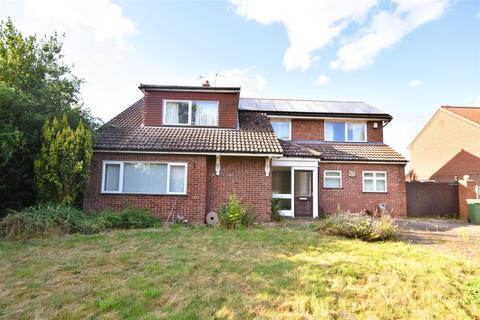 4 bedroom detached house for sale, Tuxford Road, Normanton on Trent