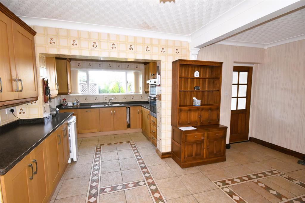 Kitchen area