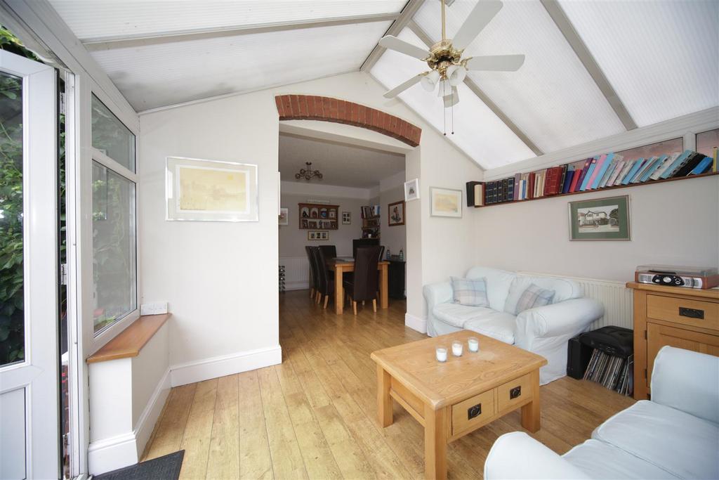 House pics July 23 033.JPG