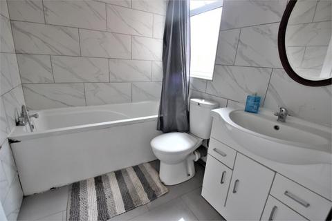 74 Myrtledene Road, London, SE2 0EU