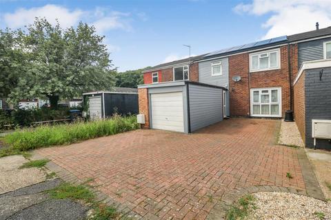 50 The Maples, Harlow, CM19 4QZ