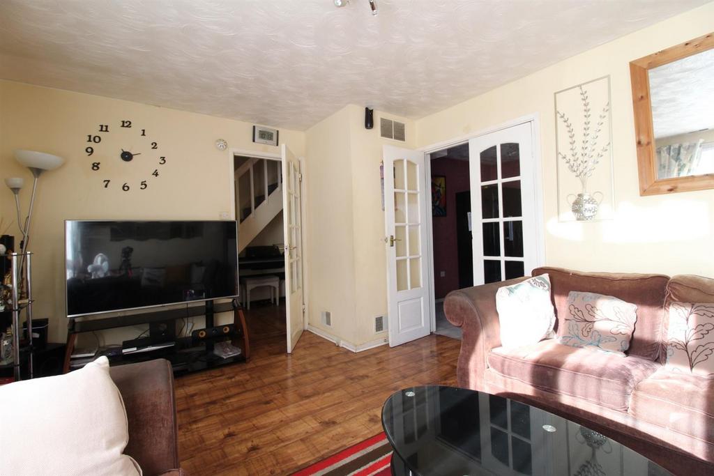 The Maples, Harlow 3 bed terraced house for sale £350,000