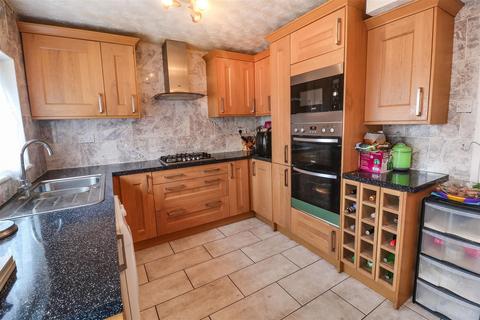 50 The Maples, Harlow, CM19 4QZ