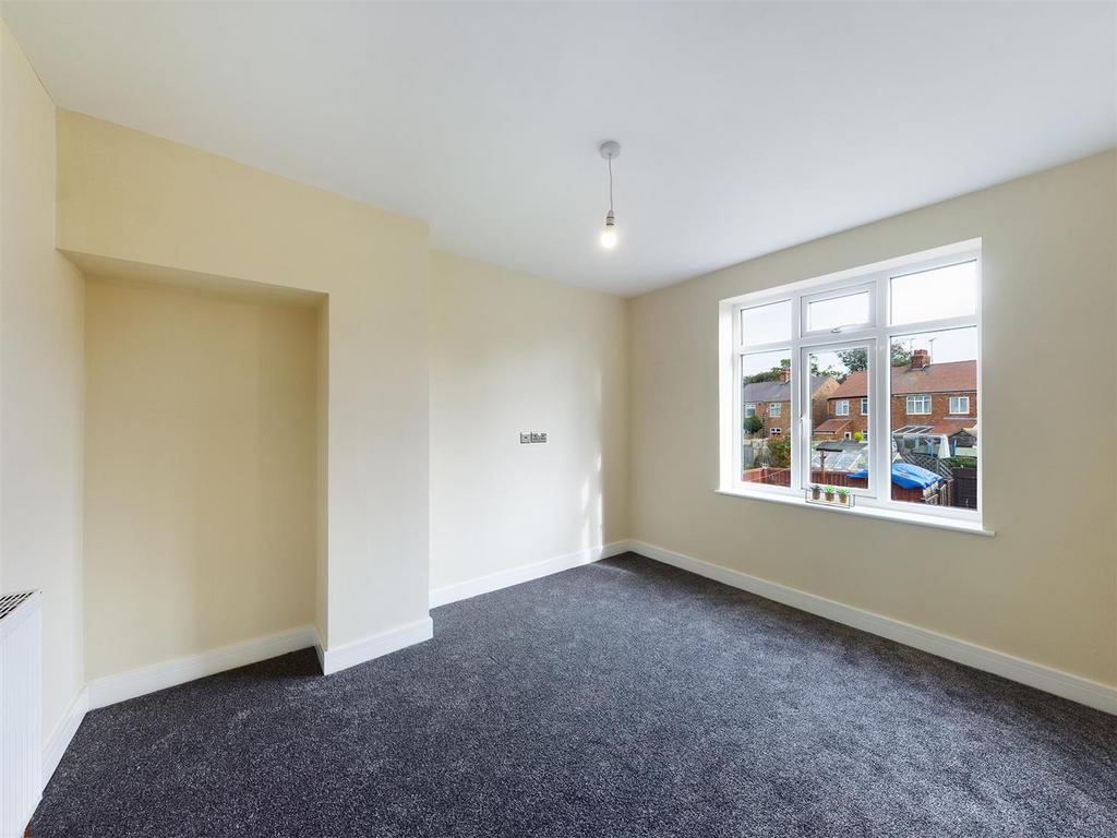 Bedroom: