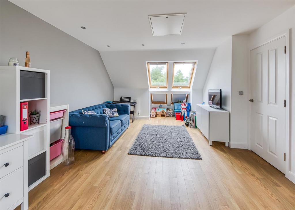 10 Lydiate Hill Road-bed6.jpg