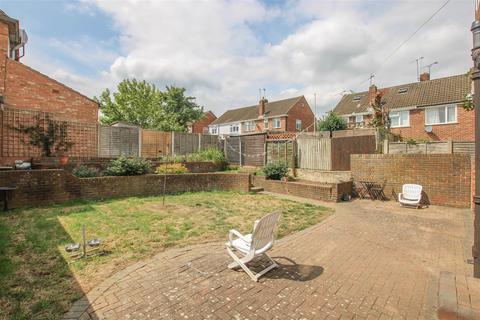 3 bedroom semi-detached house for sale, Wid Close, Hutton, Brentwood