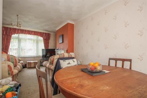 3 bedroom semi-detached house for sale, Wid Close, Hutton, Brentwood