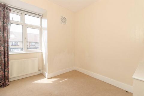 114 Marlowe Road, Worthing, BN14 8EZ