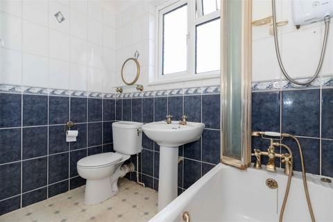 114 Marlowe Road, Worthing, BN14 8EZ